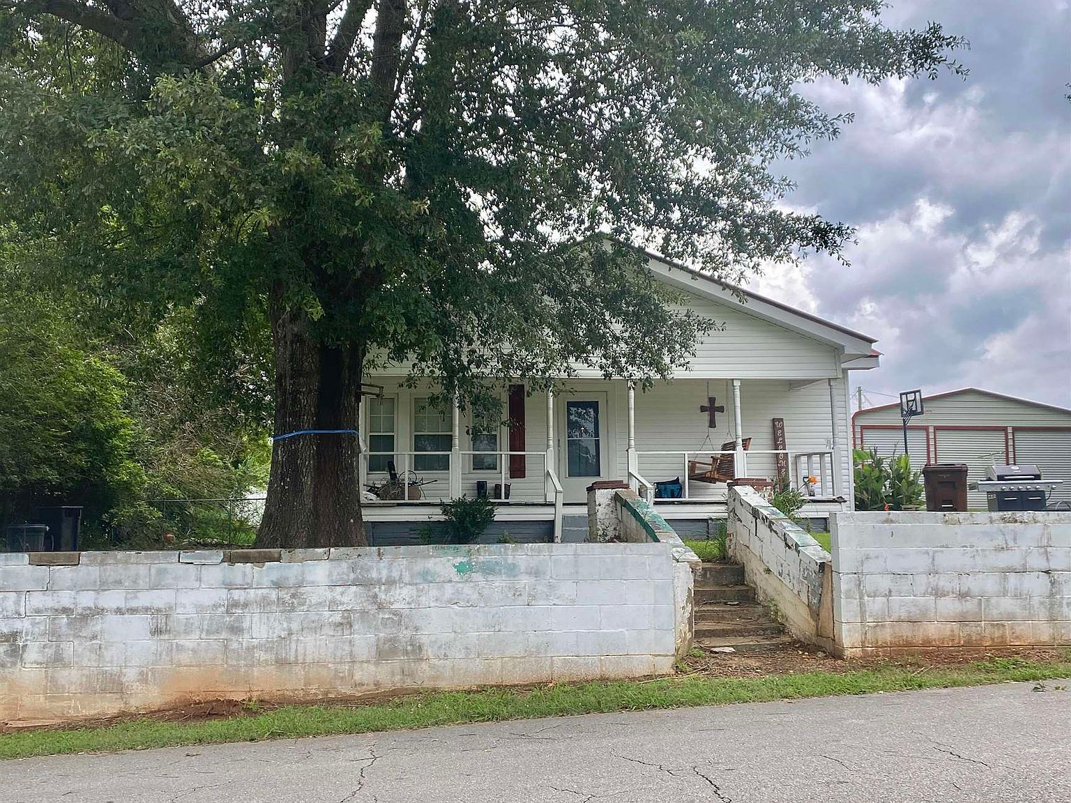 301 2nd Ave NE, Red Bay, AL 35582 MLS 512375 Zillow