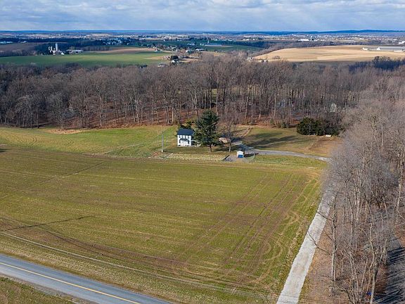 4th image of 2856 Zink Rd