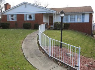 147 Greylock Dr, Pittsburgh, PA 15235