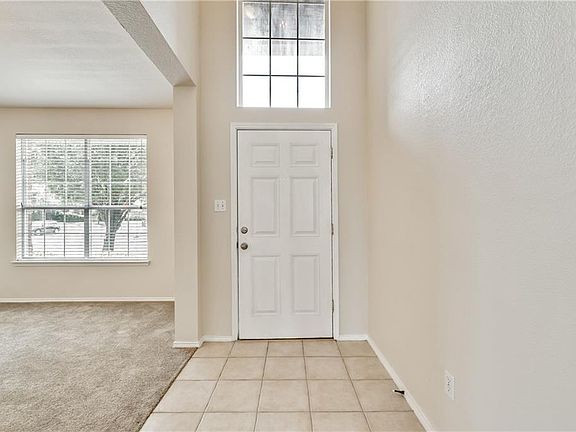 4th image of 1401 Gatlinburg Cir