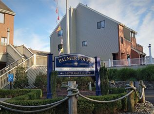 11 River Rd UNIT 112, Greenwich, CT 06807