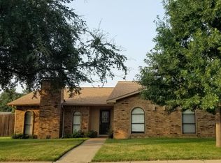 300 Park Meadow Way, Coppell, TX 75019