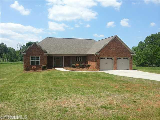 1st image of 207 Morgans Way