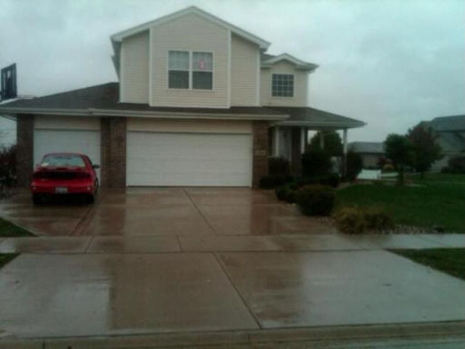 2nd image of 16100 W Carlow Cir