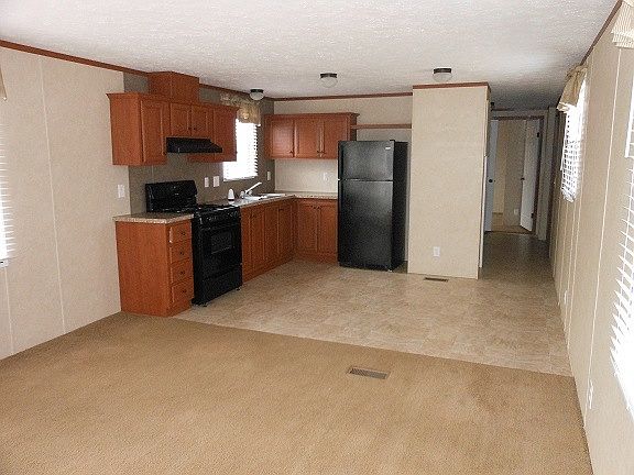 Beauitful Kitchen with Matching Black Appliances