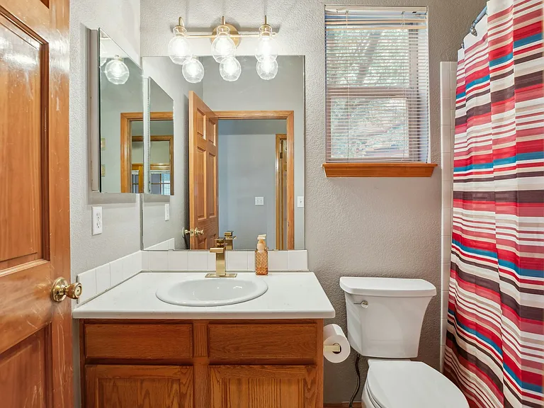 5751 S Truckee St — Photo 25