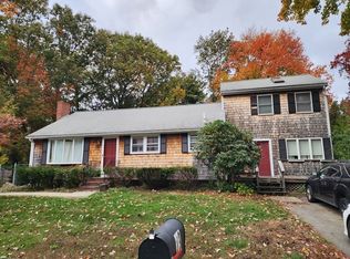 23 Highfield Dr, Brockton, MA 02301