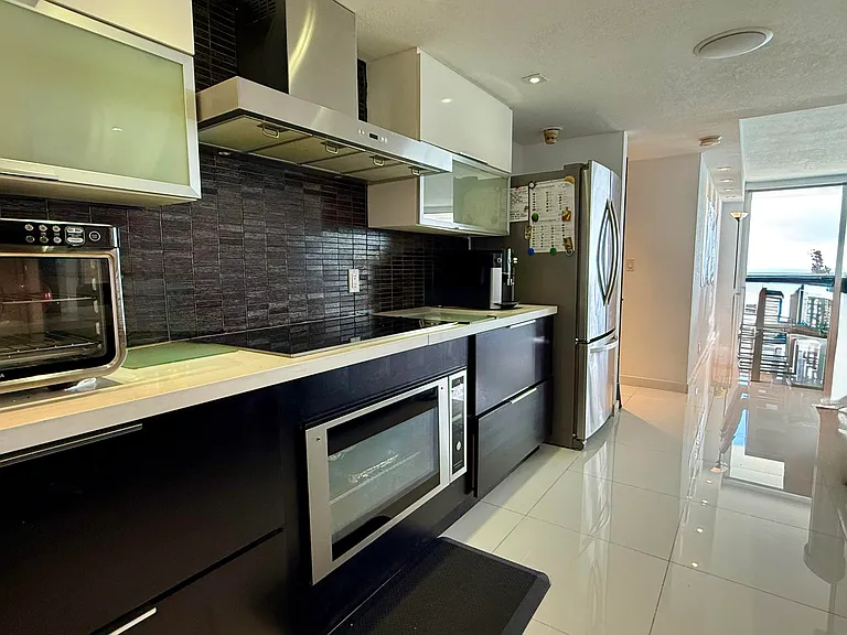 1890 S Ocean Dr #703 — Photo 13