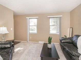 892 Carpenter St, Akron, OH 44310