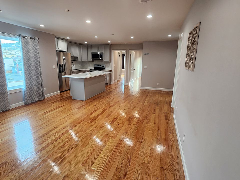 1st image of 123 Werner Ave #123
