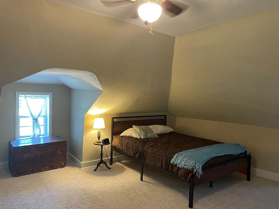 New queen size bed and new mattress