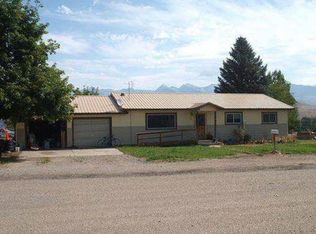 609 Guleke St, Salmon, ID 83467