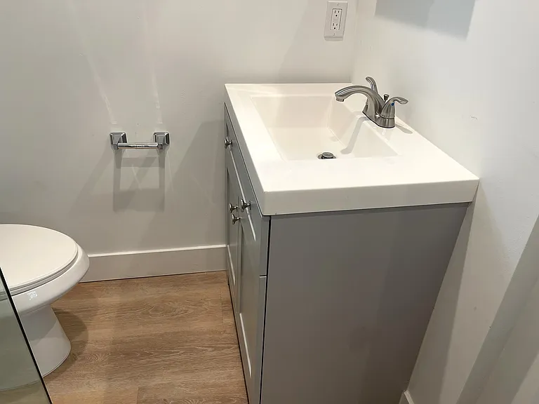 3603 Charles Ave — Photo 17