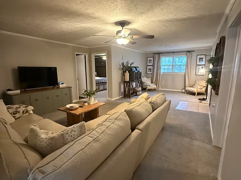 4089 Leach Rd — Photo 24