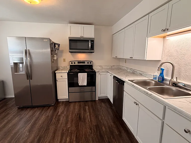 New kitchen