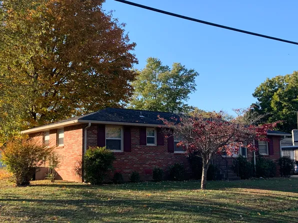 276 Bonnaspring Dr, Hermitage, TN 37076