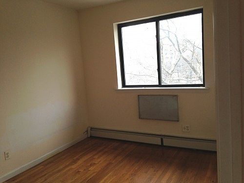 3rd image of 9932 62nd Ave