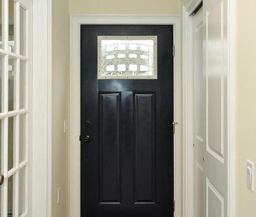 5th image of 74 Freeport Blvd