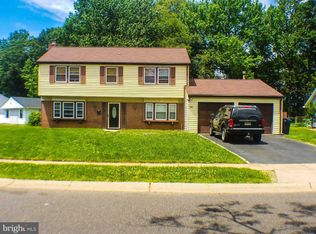 173 Edge Ln, Willingboro, NJ 08046