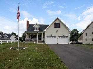 313 Farm Hill Rd, Middletown, CT 06457