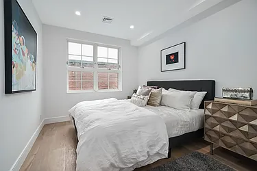 Sold by Avenue Sotheby's International Realty