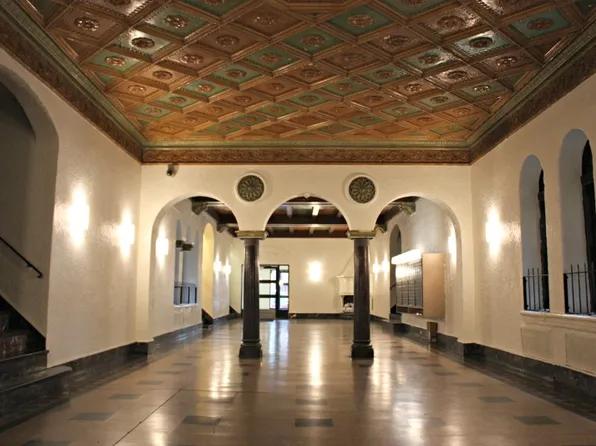 486 Brooklyn Avenue image 7 of 8