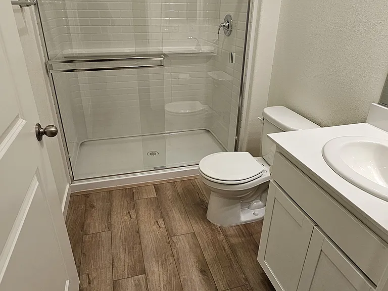 Downstairs Full Bath