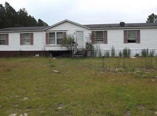 438 Community Rd, White Oak, NC 28399