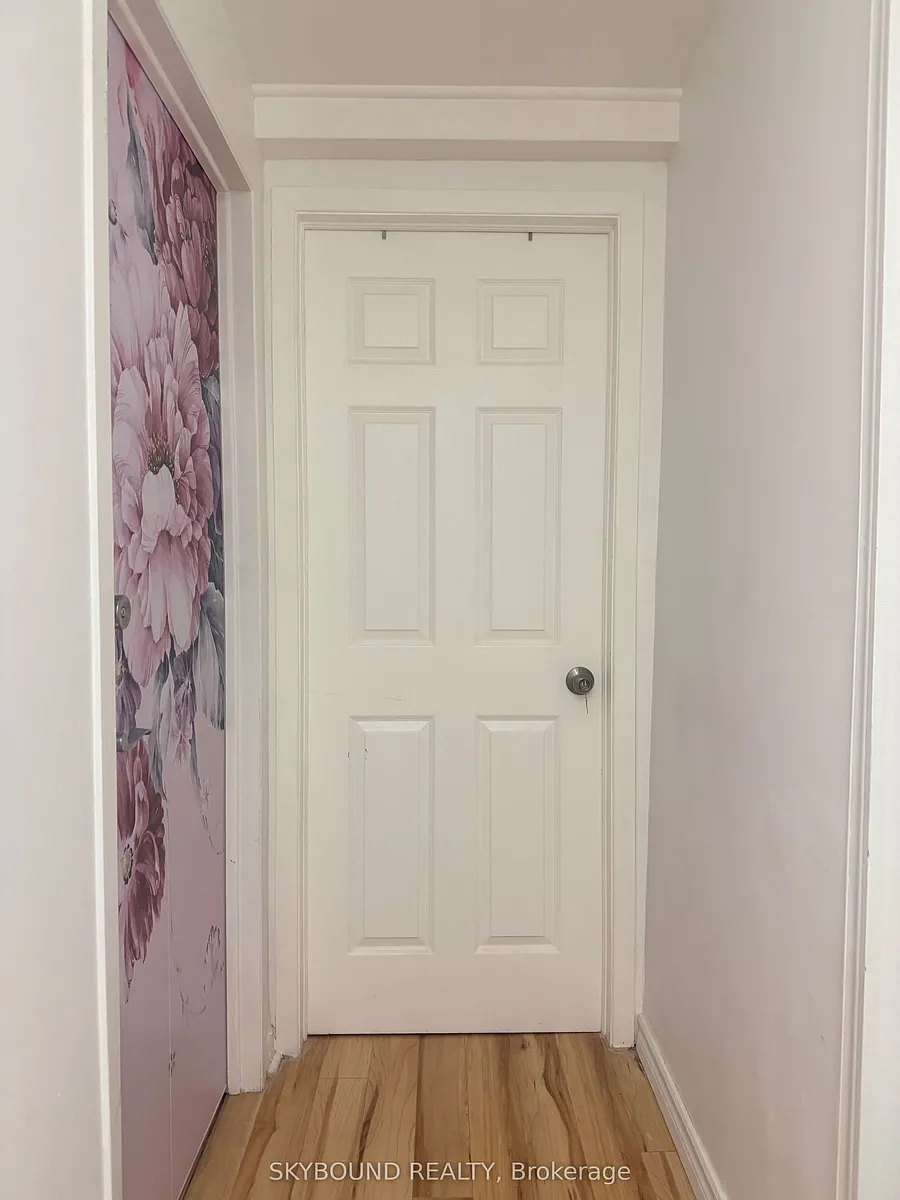 Building Photo - 33 Yatesbury Rd #1