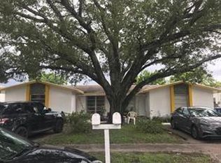 5890 NW 20th St, Lauderhill, FL 33313