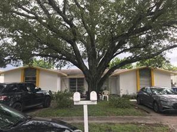 5890 NW 20th St