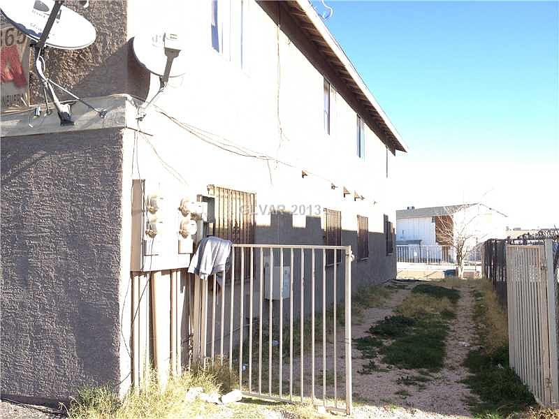 2nd image of 2308 Saturn Ave