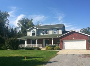 1850 Girdle Rd, Elma, NY 14059