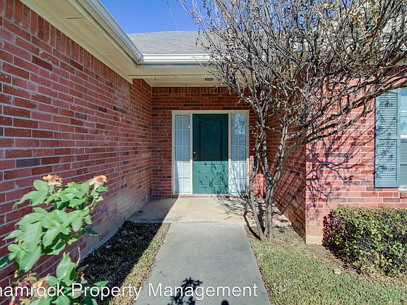 3rd image of 3021 Clydesdale Way