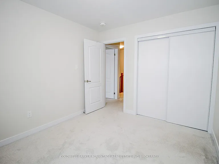 77 Keelson St — Photo 18