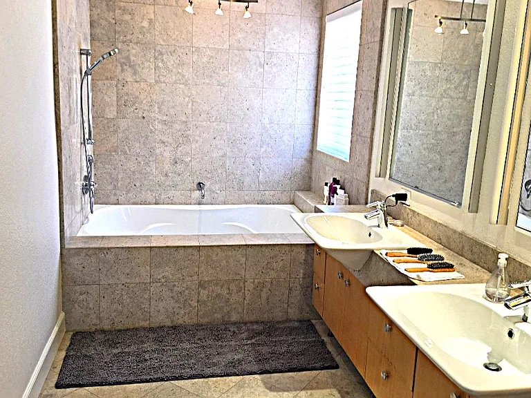 29476 Christiana Way — Photo 34