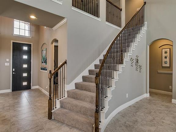4th image of 14634 Crystal Beach Ln