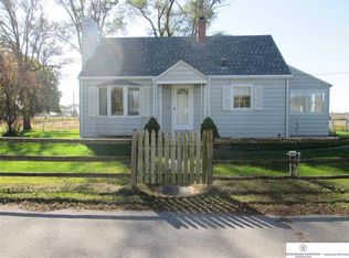 806 S 262nd St, Waterloo, NE 68069