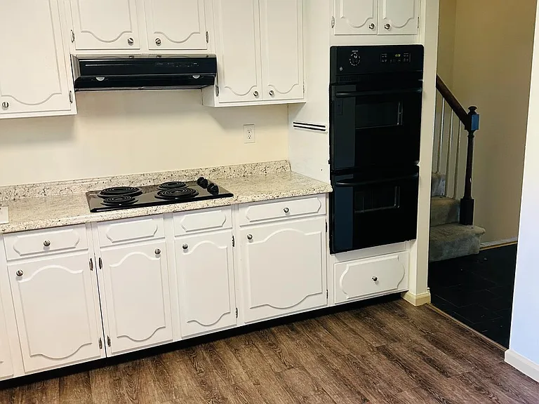 7213 Righters Mill Rd — Photo 6