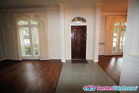 2nd image of 1755 Northshore Dr