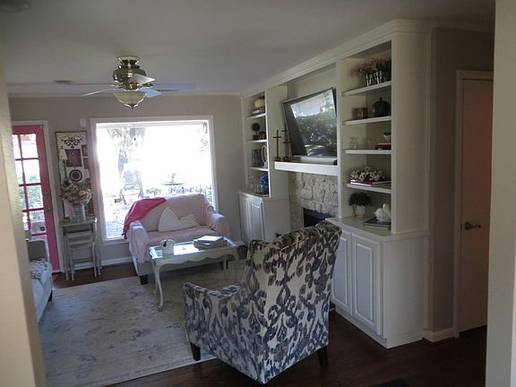 3rd image of 6551 Danbury Ln