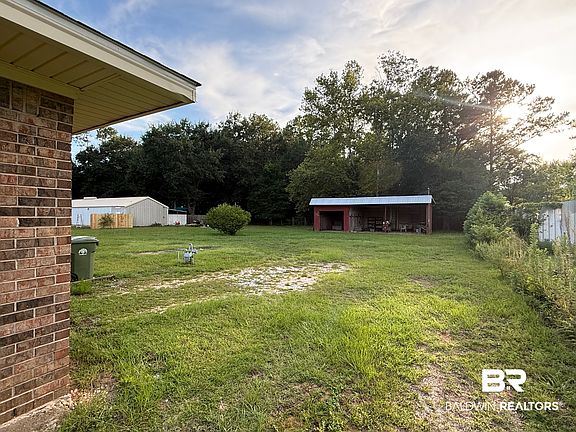 3rd image of 21807 West Blvd