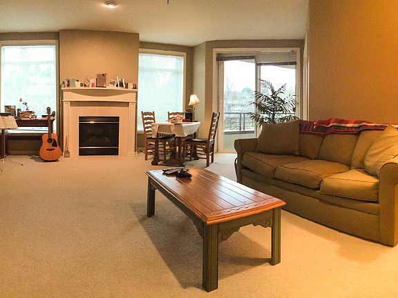 2nd image of 225 4th Ave APT B306
