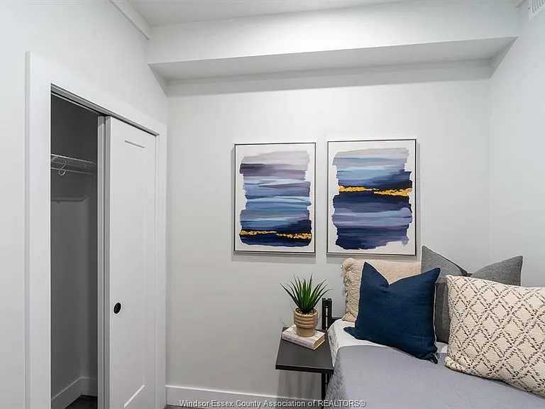 930 Marion Ave #109 — Photo 10
