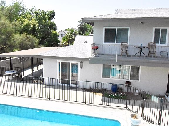 Pool, Picture 2 of 2
