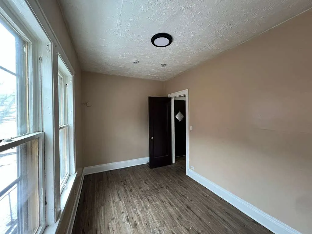 1 bed, 600 sqft, $750 — Photo 2