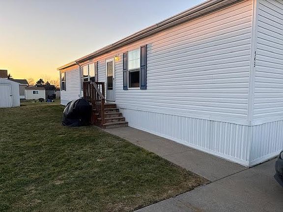 5th image of 543 Continental Cir