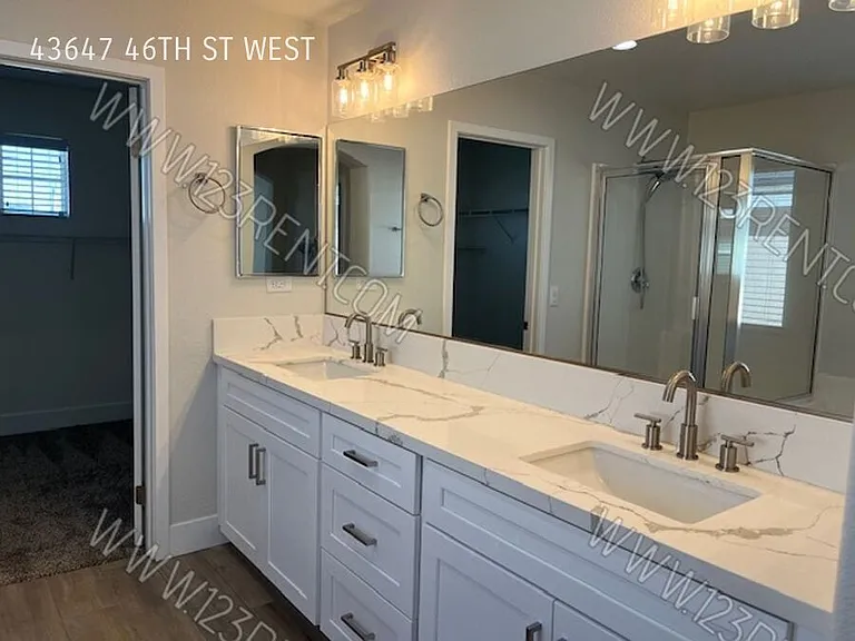 43647 46th St W — Photo 32