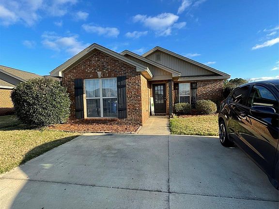 2nd image of 532 Old Mill Way