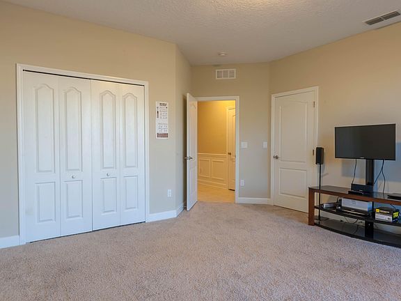 4th image of 4324 Ellipse Dr